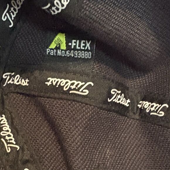 Titleist Black Fitted Hat Size L/XL - Picture 8 of 8